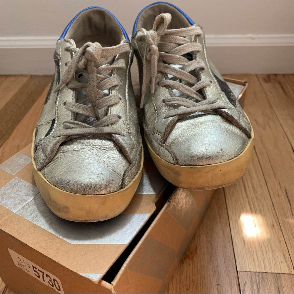 Golden Goose Silver Sneakers - Picture 4 of 11